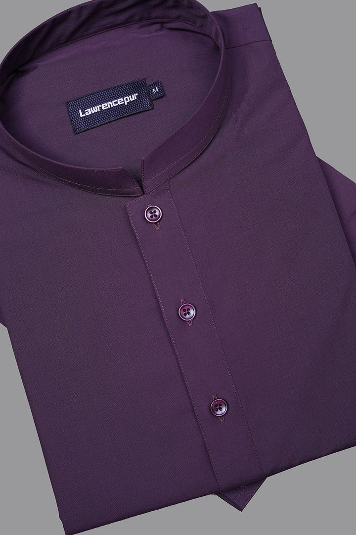 Front view of men's maroon plain shalwar kameez in poly viscose fabric