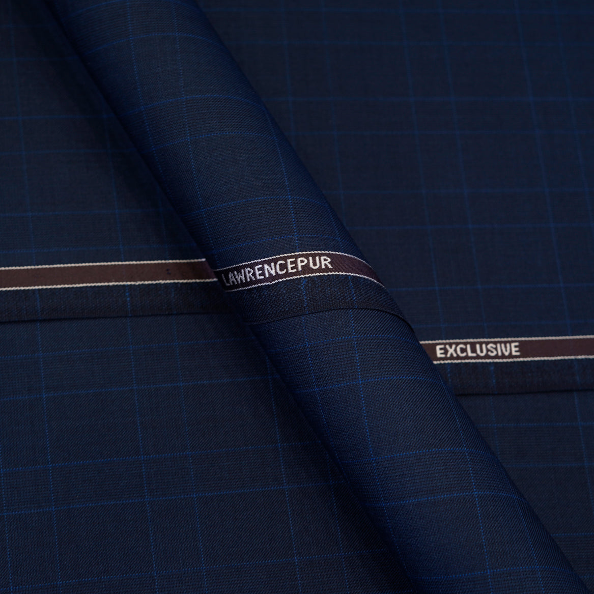 Best Men's Suiting Fabric in Pakistan | Lawrencepur Premium Wool